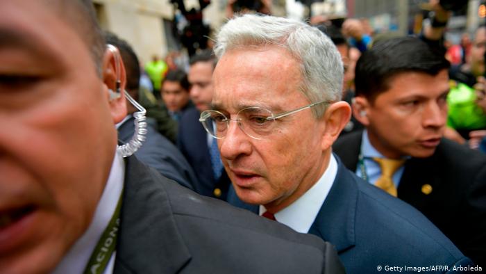 Colombie: la justice ordonne l'arrestation de l'ancien président Alvaro  Uribe - Waladounyati